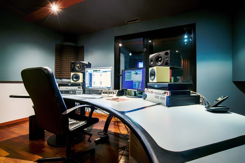 Jinglebell audio Control Room